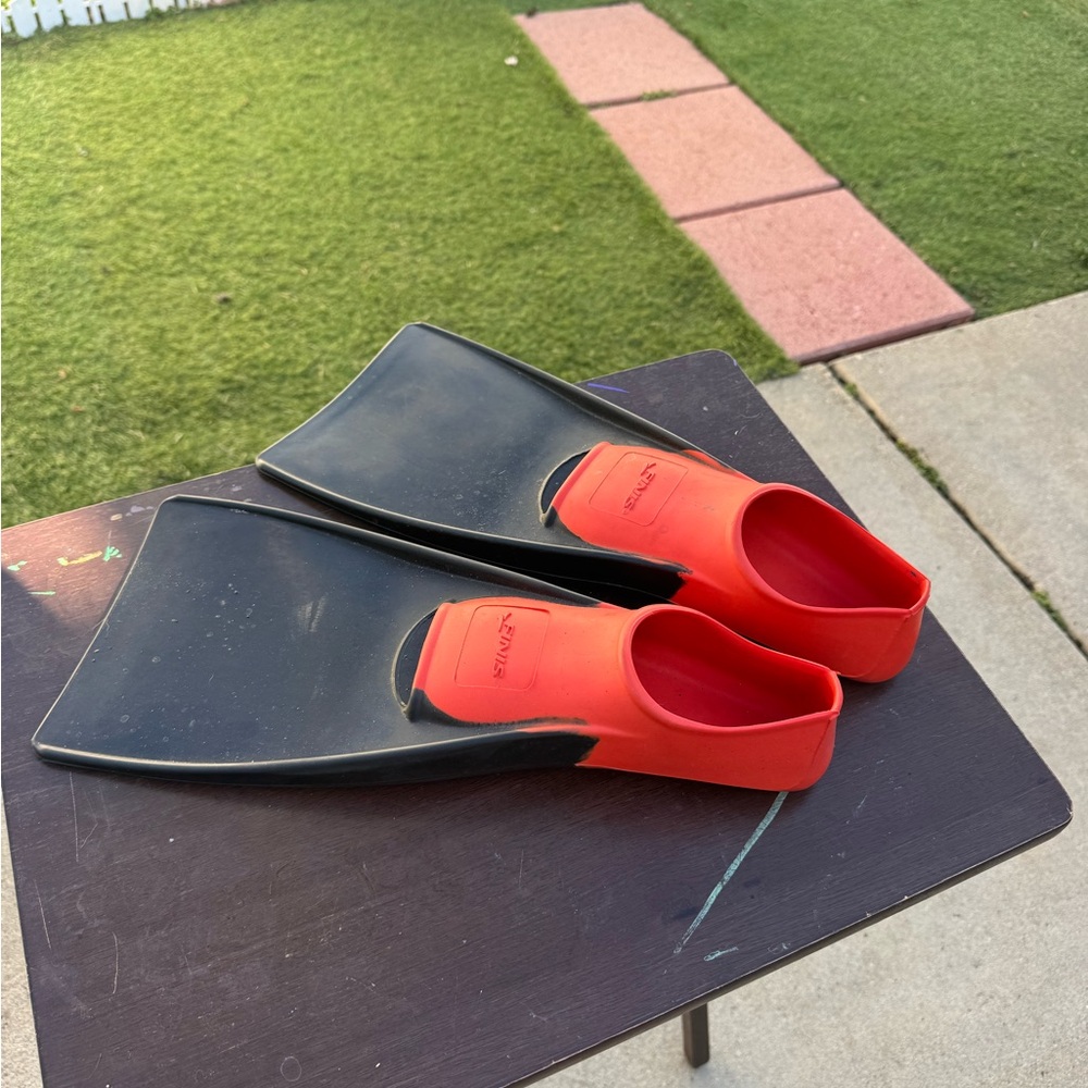 Red and Black Swim Fins